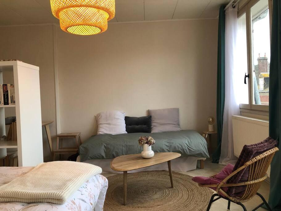 Grand Studio Avec Petite Vue Mer メール・レ・バン エクステリア 写真
